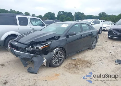 2024 Kia Forte Gt Line z USA, uszkodzony, nr VIN 3KPF54ADXRE712878